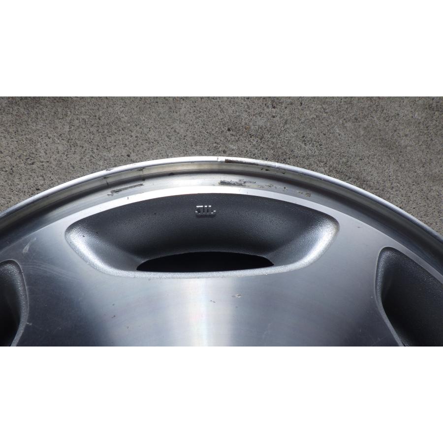 ハイエース グランドハイエース純正 100系ハイエースにも？ 15x6J