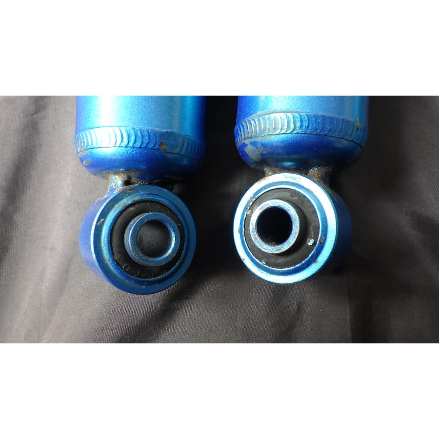 ハイエース用CUSCO製ショックアブソーバー　中古品 ハイエース 中古ハイエース200系（4WD）CUSCO(クスコ）減衰14段調整