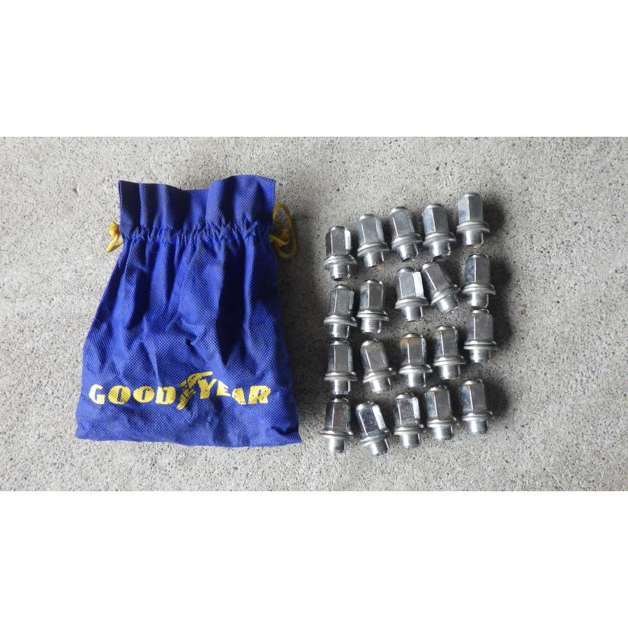 フーガ 値下げ！トヨタ車純正流用仕様 Y51フーガ後期純正18x8J ET43