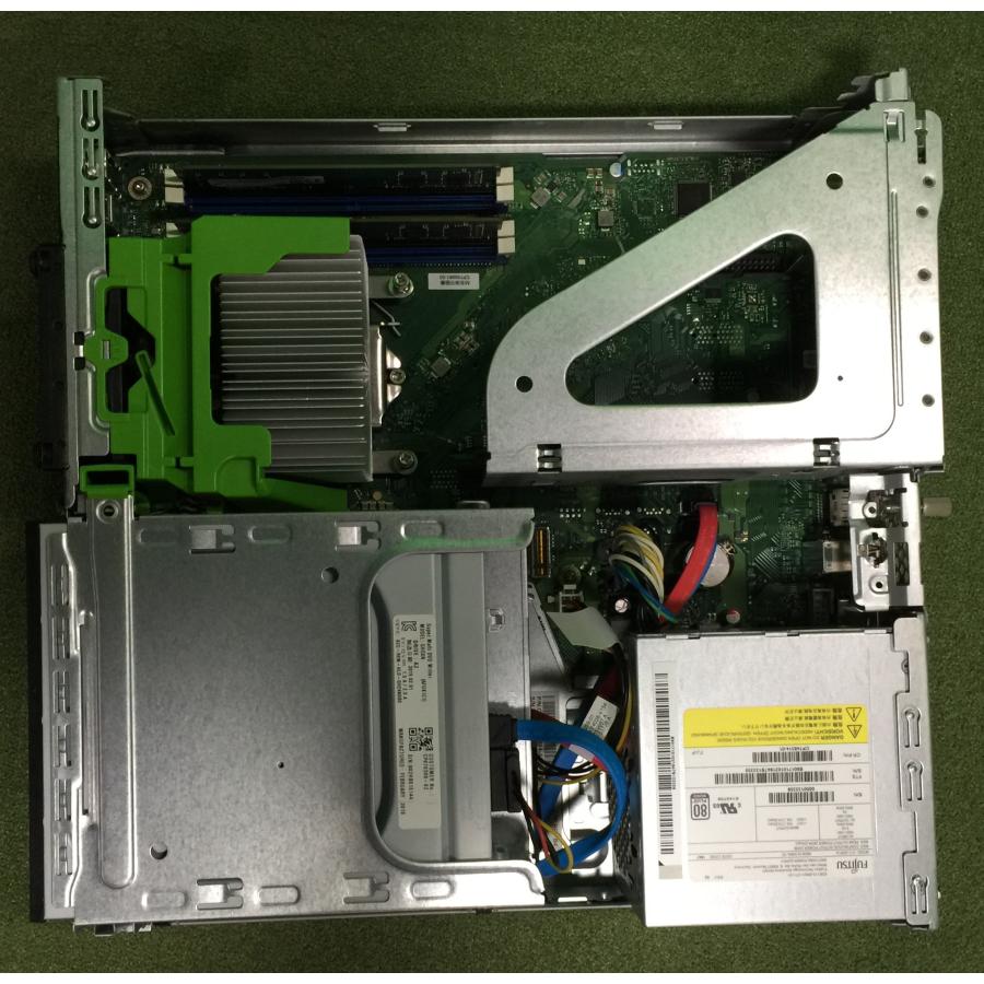 埼玉発】【FUJITSU】デスクトップPC ESPRIMO D588/TX ☆Core i3-8100