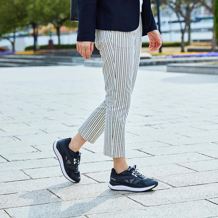 ダンロップ リファインド Da7505 ニュートラル ウォーキング スニーカー レディース 紐 ヒザにやさしい 衝撃吸収 反射材 On Off 靴 シューズ Da7505 Tsubameモール ヤフー店 通販 Yahoo ショッピング