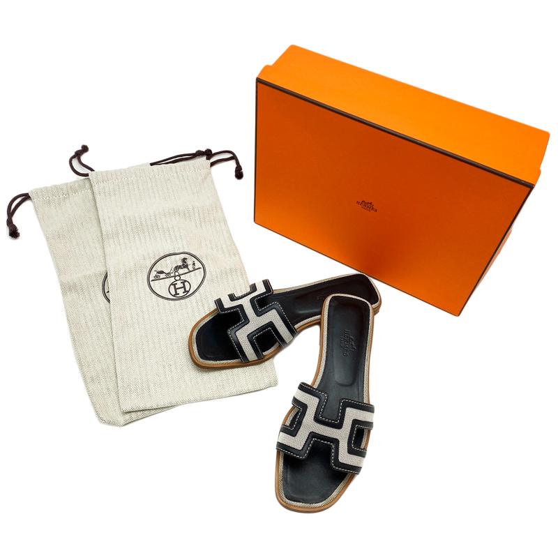 ◇大幅値下げ！◇HERMES エルメス オラン フラットサンダル 黒×グレー 