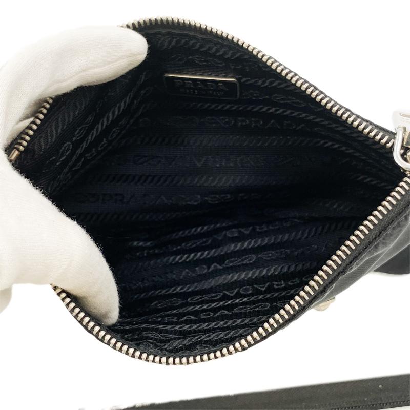 プラダPRADA スカルポーチ PRADA（プラダ） 中古B PRADA スカル ポーチ ブラック 辻屋質店B2785