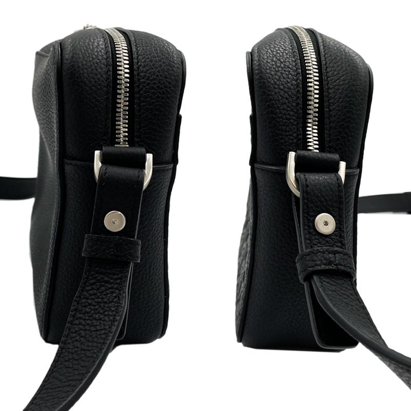 yumixtvxp♡様 【美品】Ferragamo フェラガモ ガンチーニ FERRAGAMO（フェラガモ） 中古A 美品 ガンチーニ ショルダーバッグ