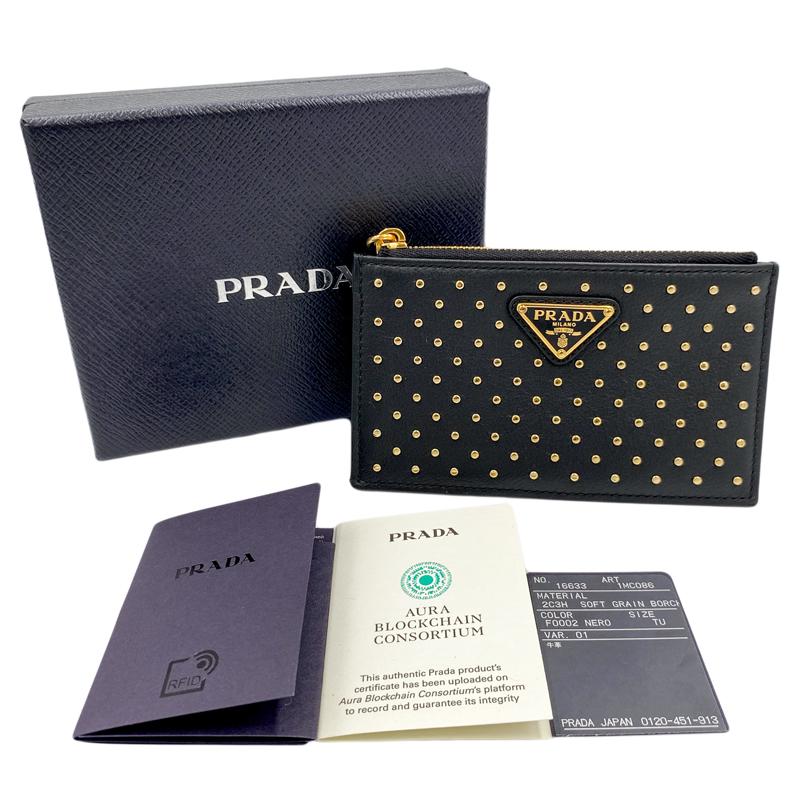 PRADA スタッズフラグメントケース