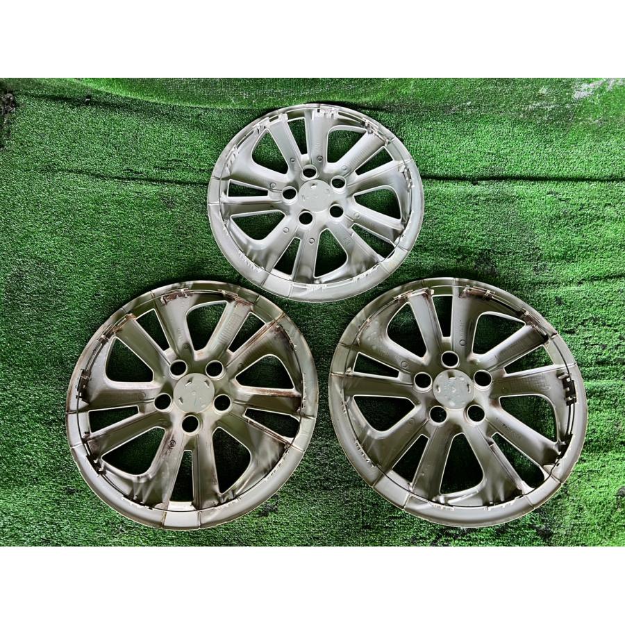H30年 ZVW50 ZVW51 プリウス ホイールキャップ 3枚 中古品 即決