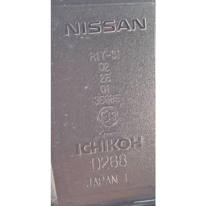 R6年 E13 ノート e-power 右テールランプ ICHIKOH:D268 中古品 即決 