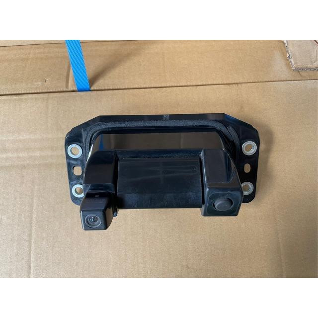 トヨタ　ダイハツ　バックカメラ付　リアハンドル　86795-B2050　動作品 H28年 LA250S キャスト スポーツ バックカメラ バックドアハンドル