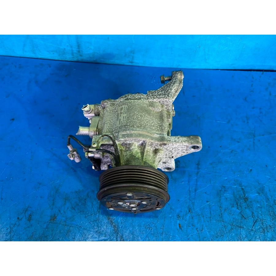 H25年 ZC6/BRZ ZN6/トヨタ86 A型 エアコンコンプレッサー 447280-3260