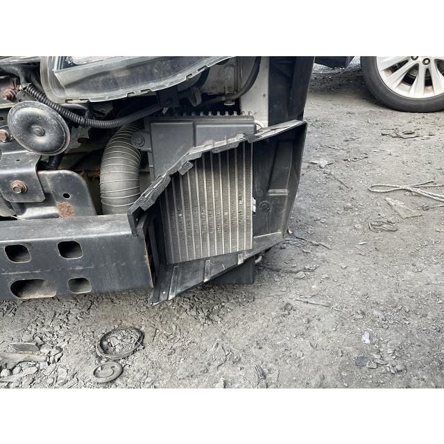 H28年 26 キャラバン(VW6E26) バン NV350 オイルクーラー 中古品 即決