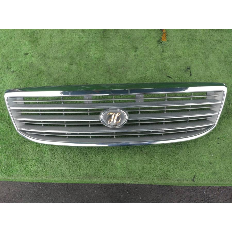 H11年 100系 最終 ハイエース ワゴン フロントグリル 中古品 即決