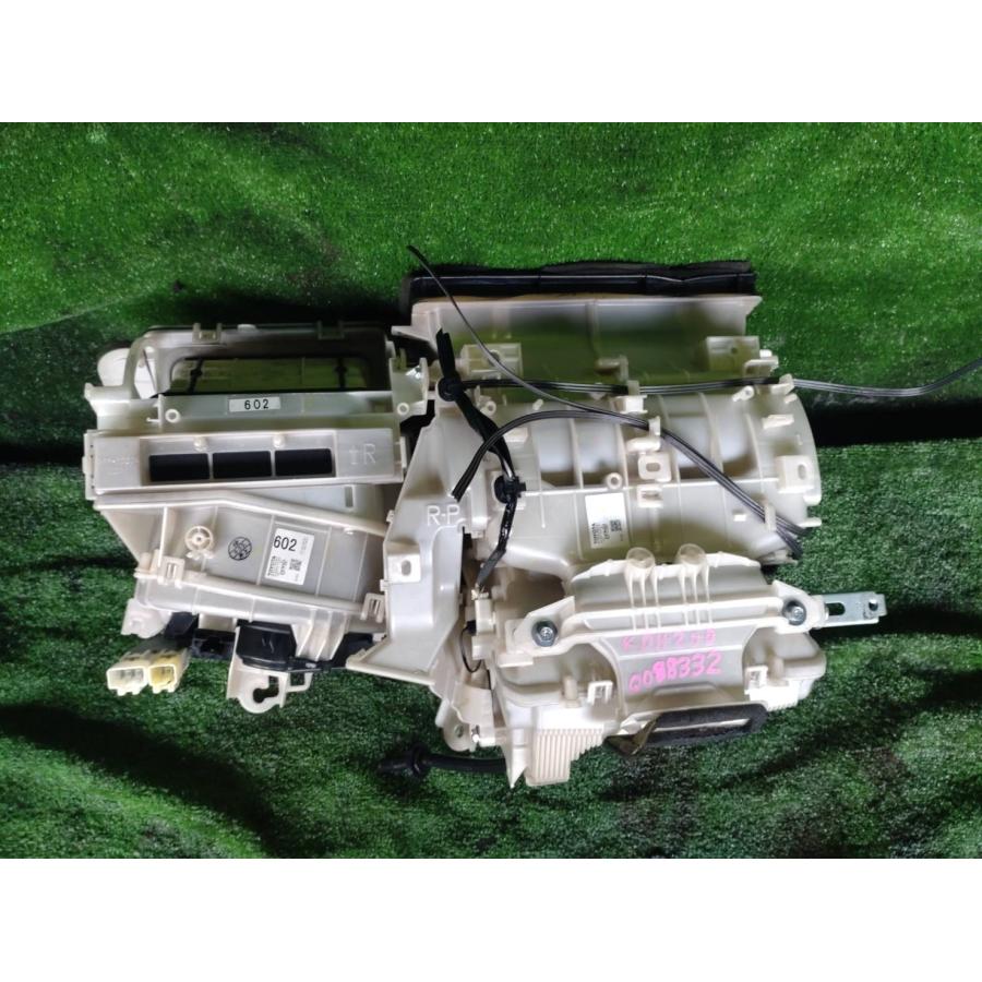 H21年 200系ハイエース DX エバポレーター 中古品 即決 0052528 250612