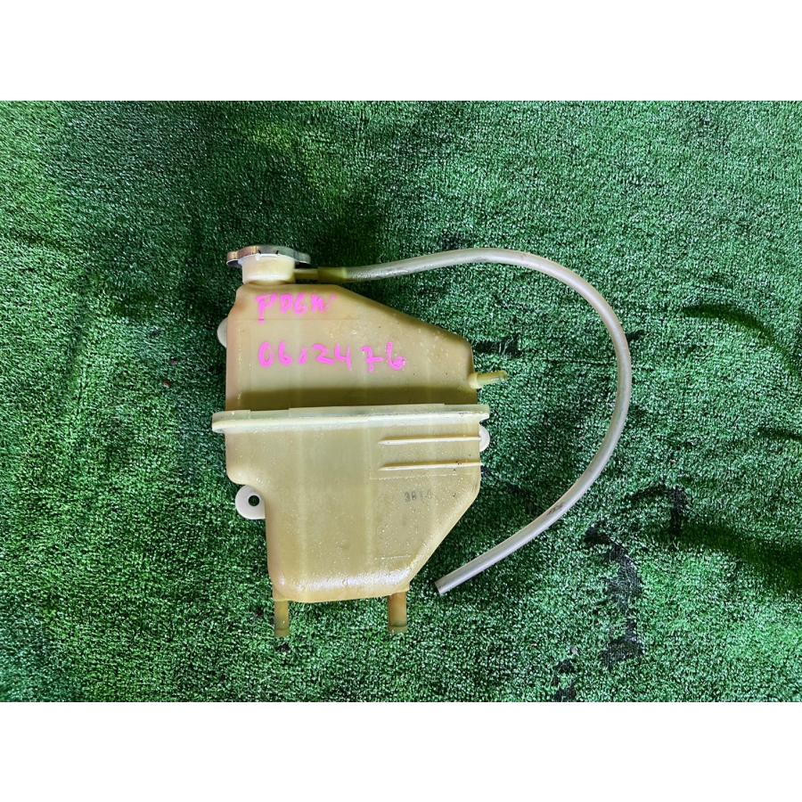 H13年 PD6W デリカ スペースギア クーラント リザーバー タンク 中古品