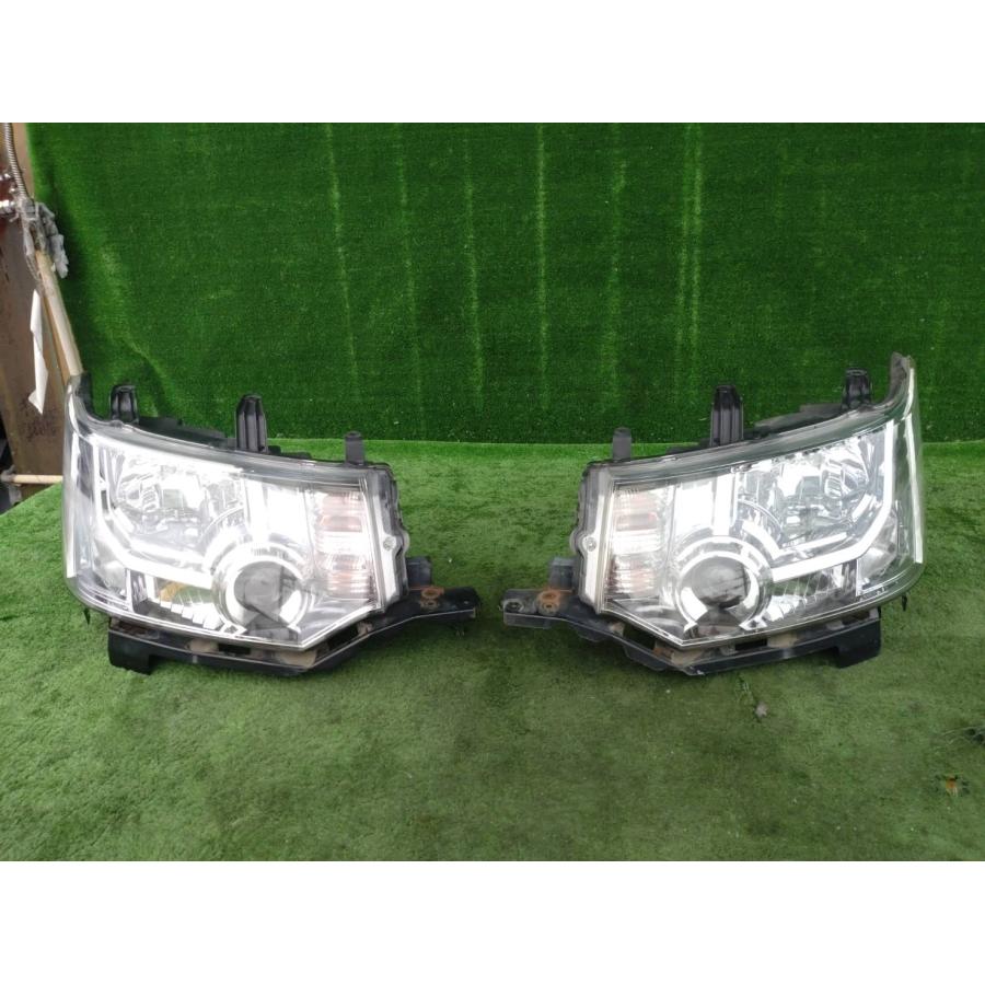 デリカD:5 HID ヘッドライト 左右セット KOITO 100-87918