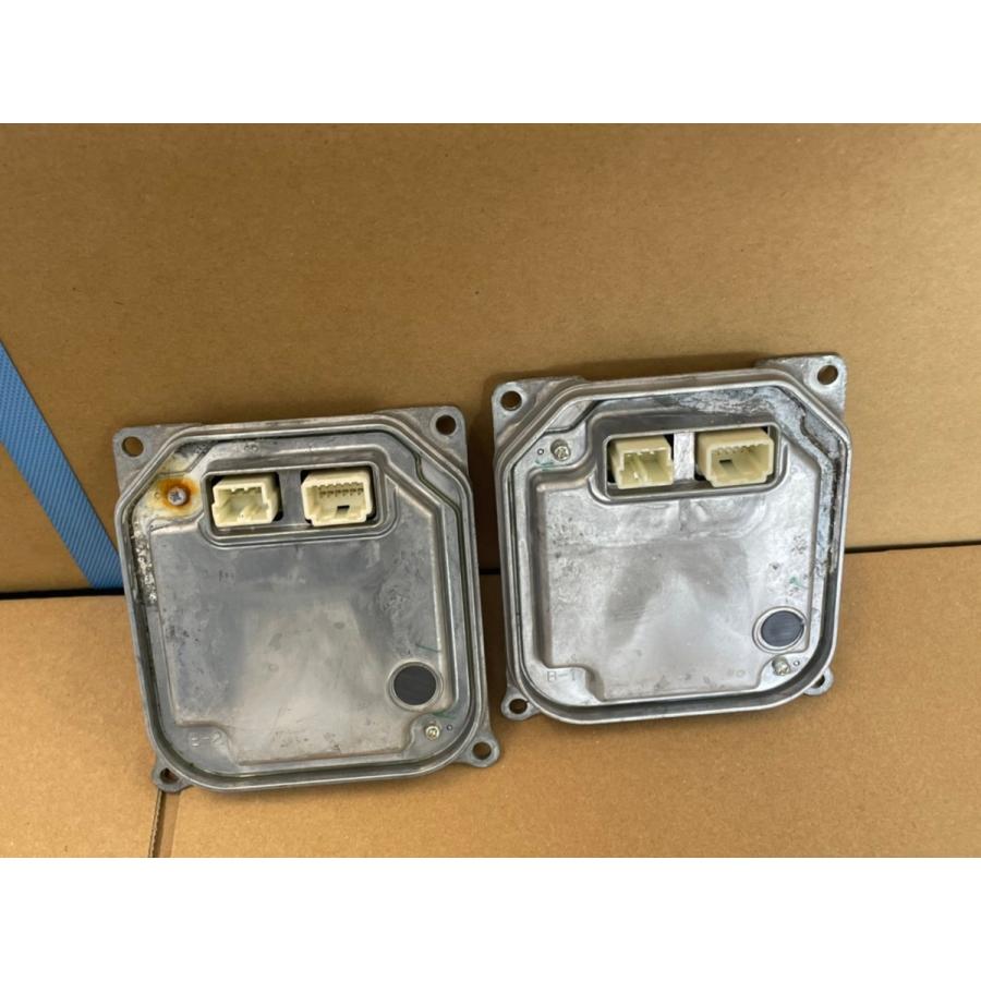 トヨタ純正 LEDコンピューター 85967-47020 左右セット SAI,プリウス