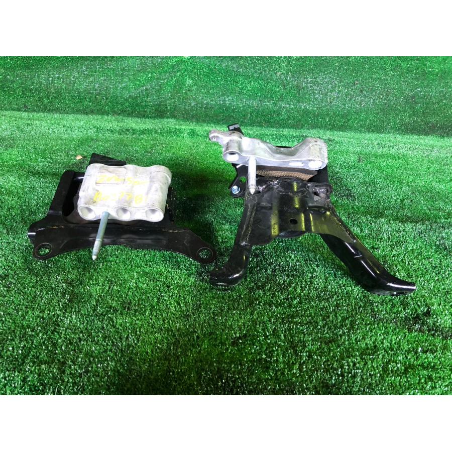 H28年 50系/ZVW50 前期 プリウス エンジンマウント 2個セット 中古品