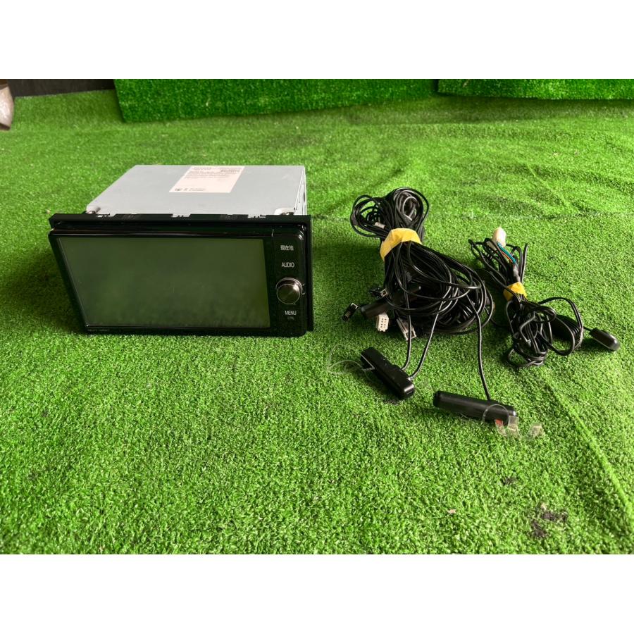 トヨタ 純正 ナビ NSZN-W66T 2017年データ 中古品 即決 0235794 260822