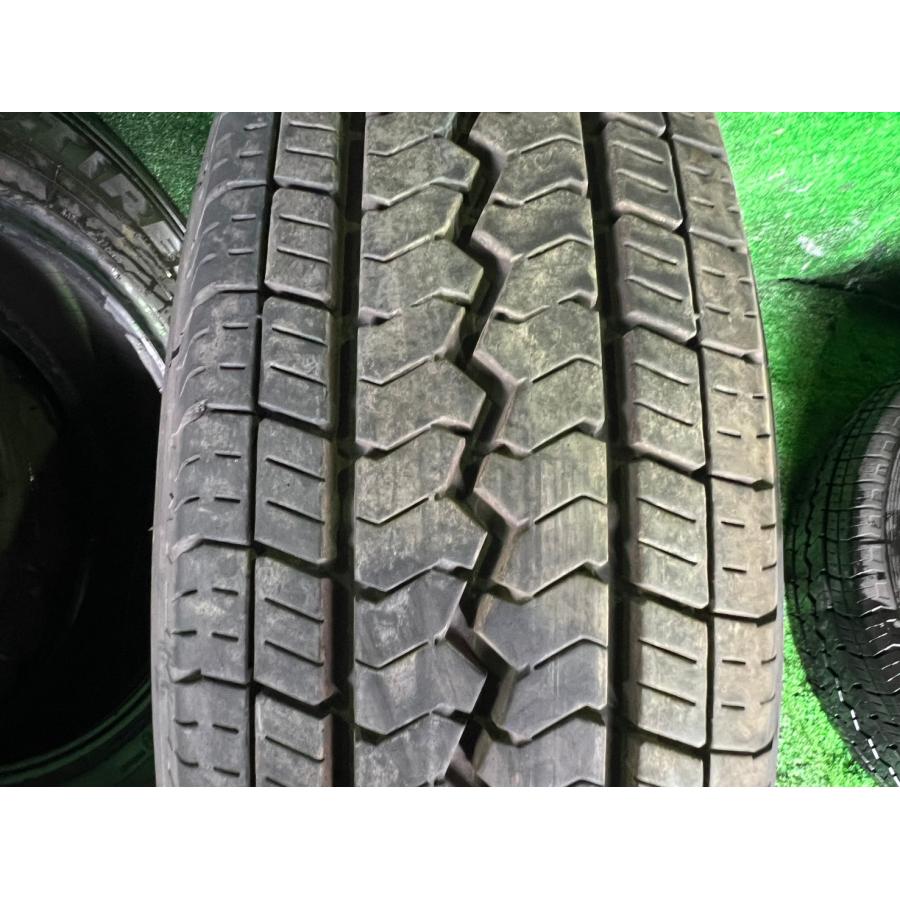 トーヨー DELVEX V-03e 195/80R15 2025年製 約8mm 4本 中古品 即決