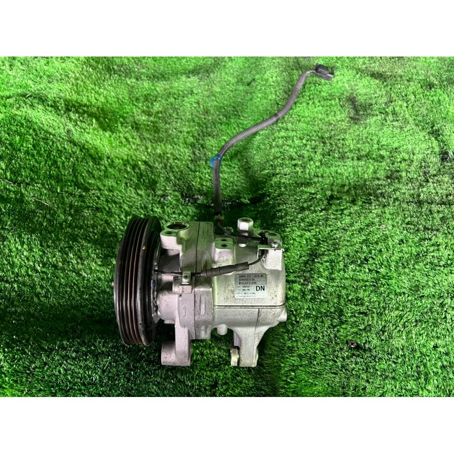 R1年 JF3 N-BOX エアコンコンプレッサー 38800-5YS-J016-M5 3万キロ台