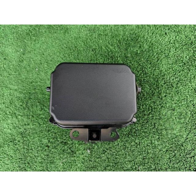 H30年 ZVW50 プリウス ミリ波レーダー センサー 88210-47090 中古品