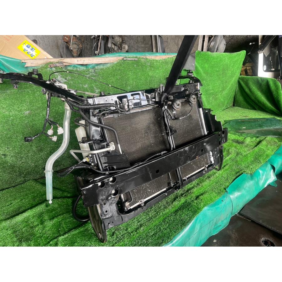H21年 ZRR70 ヴォクシー 煌II コアサポート ラジエーター ホース H21年 ZRR70 ヴォクシー 煌II コアサポート ラジエーター ホース
