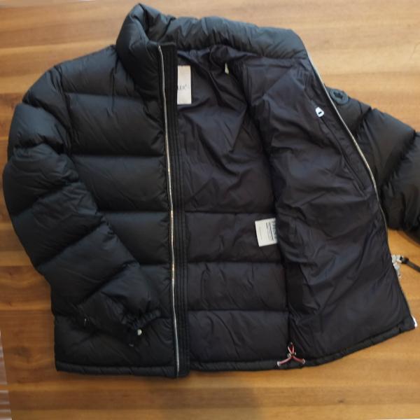 MONCLER ダウンジャケット ZIN ジン 2019年 レザーロゴ メンズ MONCLER ダウンジャケット ZIN ジン 2019年 レザーロゴ メンズ