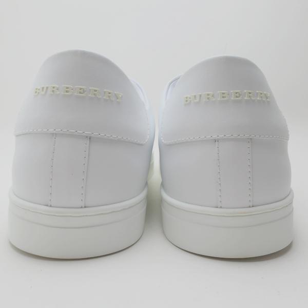 BURBERRY（バーバリー） スニーカー 44 1/2 未使用に近い ペイントロゴ 