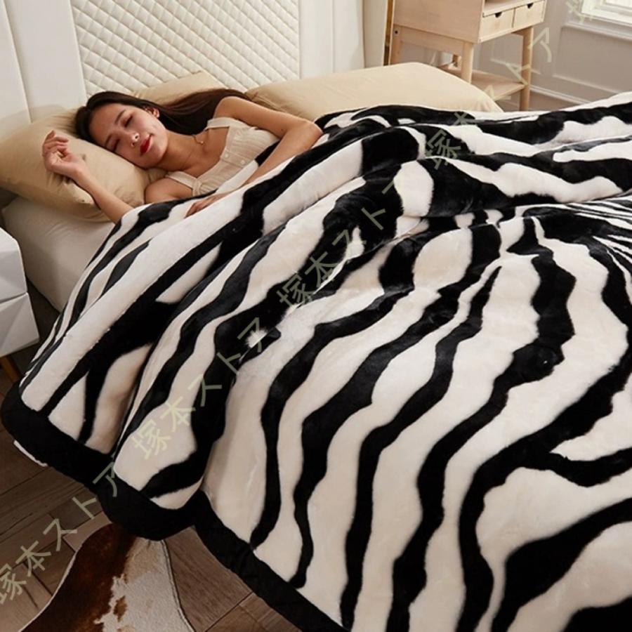 毛布 ダブル 厚手 ボア サラサラ あったか 冬 ブランケット 暖かい