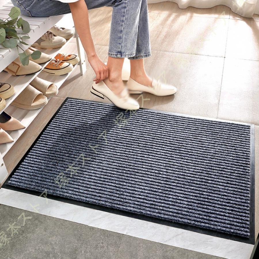 玄関マット かわいい バスマット 長方形型 お風呂マット 速乾 シャギー 足ふきマット ふわふわ 丸洗い キッチンマット 屋外 室内 北欧ドアマット 泥落とし |  | 01