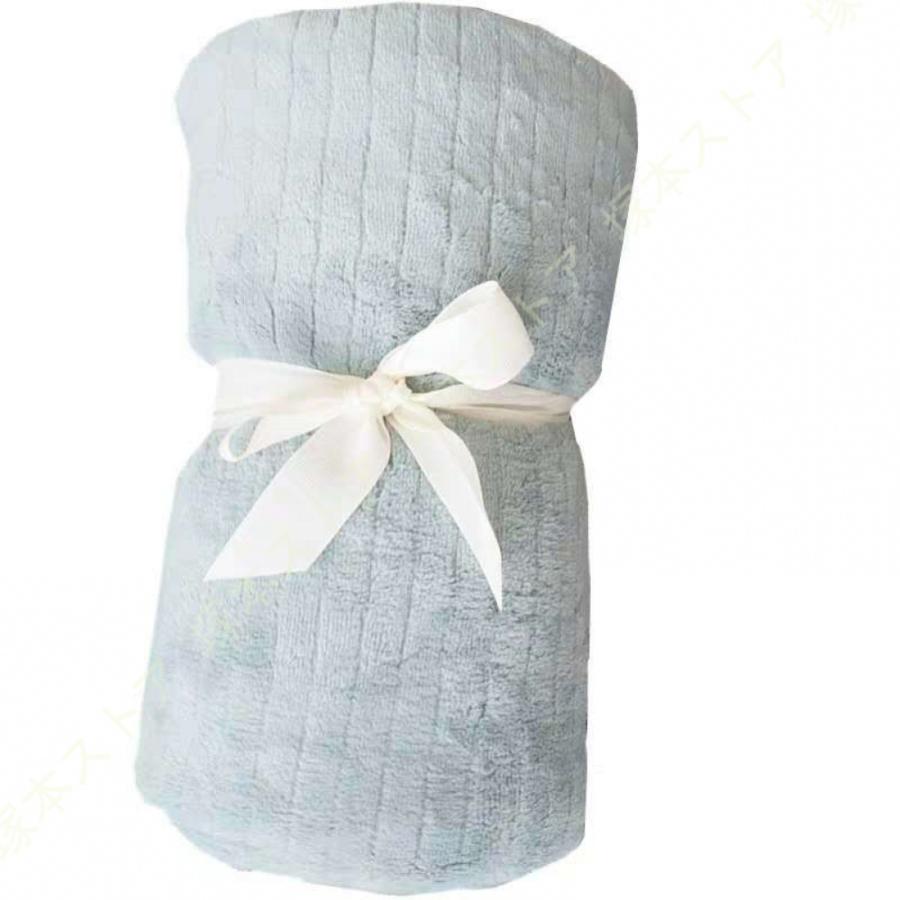 毛布 シングル マイクロファイバー フランネル ブランケット もうふ 暖かい 毛布 冬 柔らかい 肌触り 洗える 昼寝 ソファーベッド用 プレゼント ライトグレー |  | 17