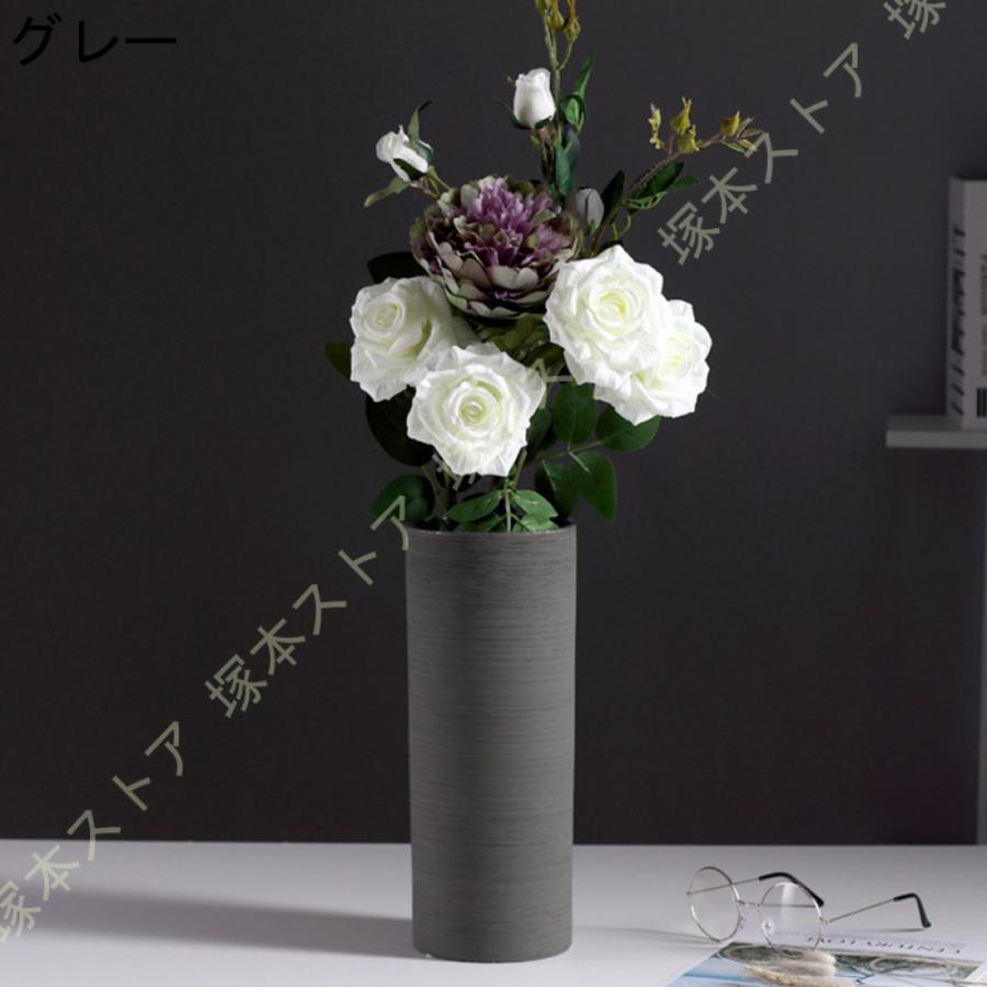 Amazon.co.jp: エミリオロバ フラワーベース 黒 大型 造花一体型 Amazon.co.jp: エミリオロバ フラワーベース 黒 大型 造花一体型