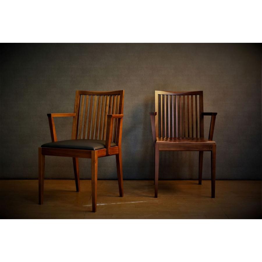 塚本木工所　TCW-2031 AC　ダイニングチェア　イス　いす　椅子　木製　アーム　肘付き　板座　家具　ウォールナット　無垢　国産　おしゃれ |  | 03