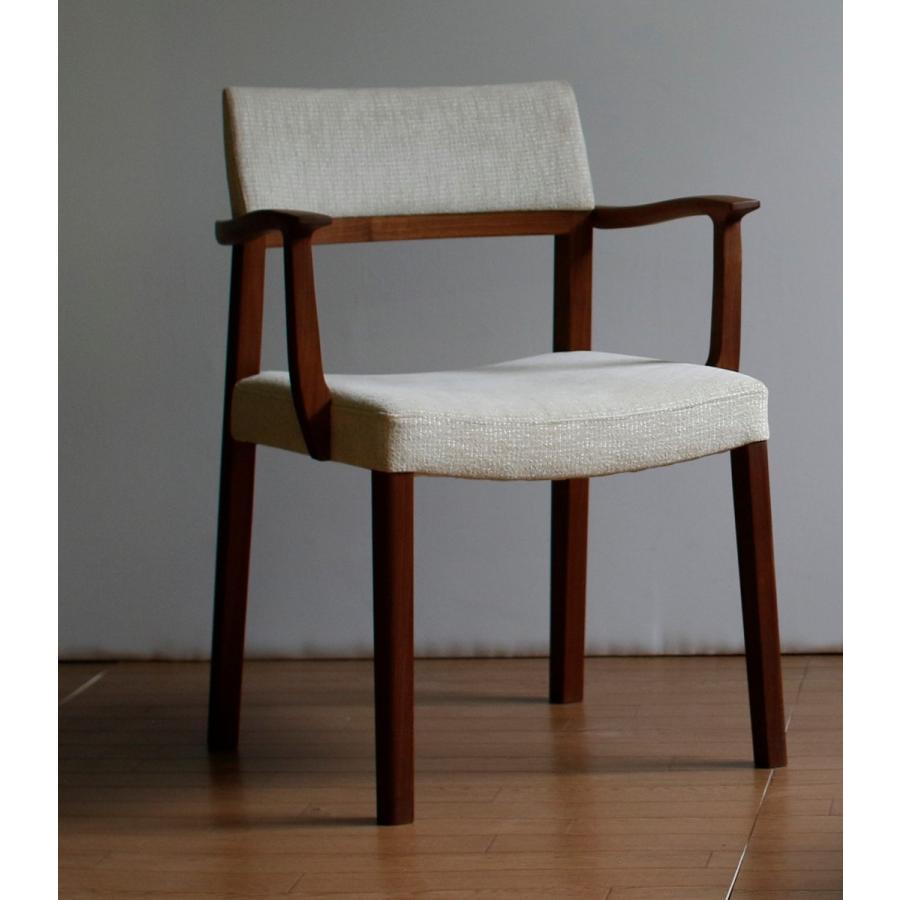 塚本木工所　TC-S21 AC　ダイニングチェア　イス　いす　椅子　木製　アーム　肘付き　板座　家具　ウォールナット　無垢　国産　おしゃれ |  | 01