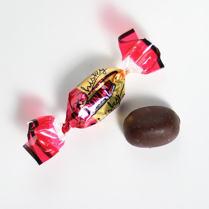 ウイスキーボンボン 1kg(500g×2袋) 宅配便送料込 チョコレート 丸赤製菓 おつまみ スイーツ お菓子 個包装 ウイスキーボンボン|tsukigase|04