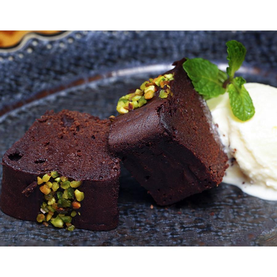 賞味期限間近 チョコレートケーキ 通販 チョコ テオブロマ マダガスカルカカオのケーキ 3個 冷凍 送料無料 パティシエ おやつ プレゼント 1z イエノミドットコム 通販 Yahoo ショッピング