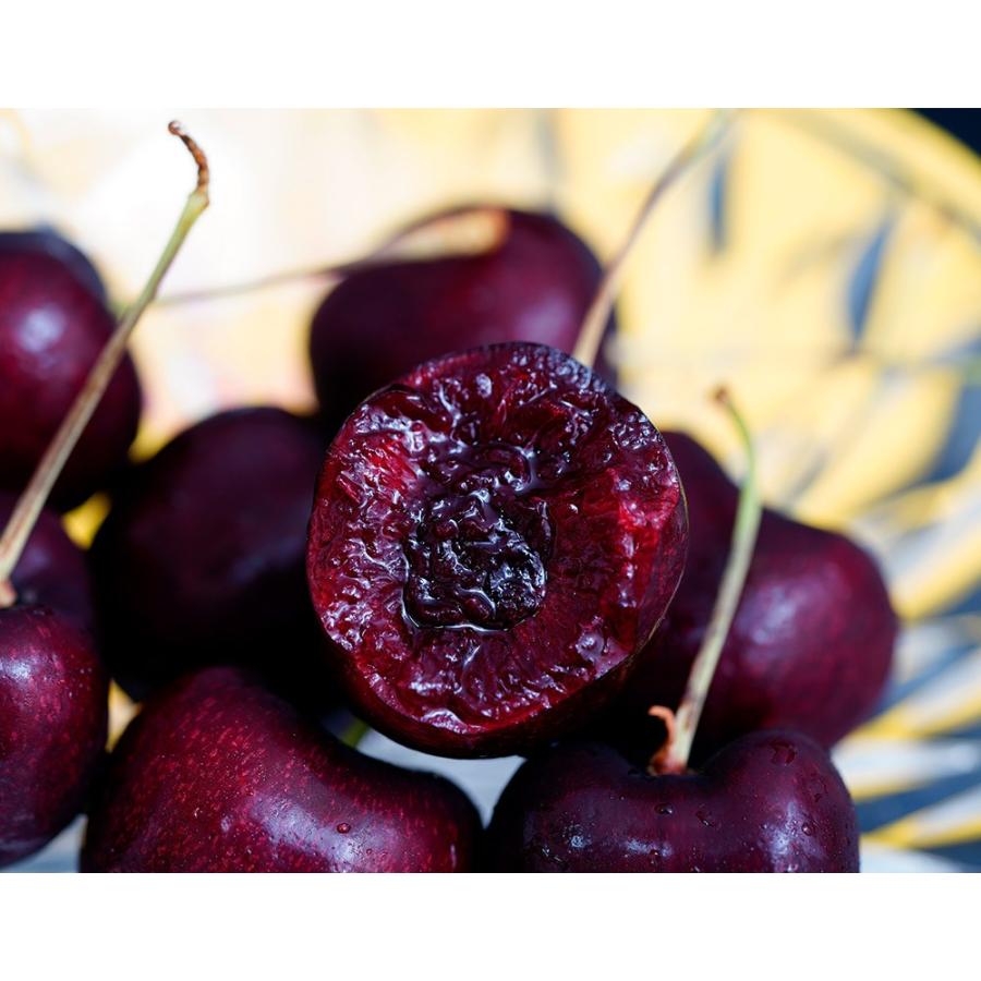 オービル農園の『ダークチェリー』 超大粒 直径25mm〜 約1kg アメリカ・ワシントン州産 GEE WHIZ ※冷蔵 送料無料【2021/6/18 締め切り】