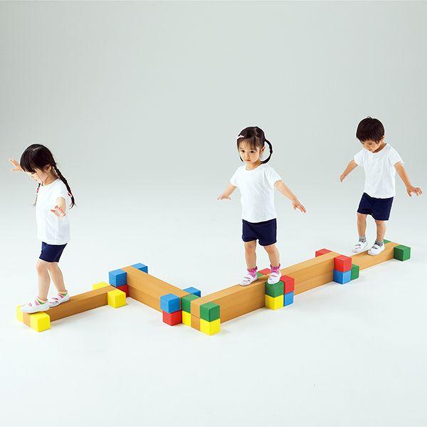 完動品 バランス遊具 平均台 ハードル ジャンプ ブロック型運動遊具 エバテムI（アイ） 【G6236454229】(22660円)