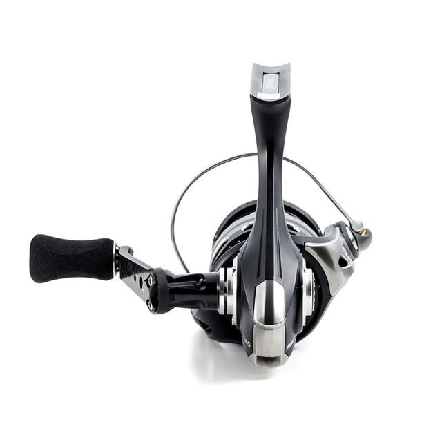 アブガルシア／ＡｂｕＧａｒｃｉａ　Ｒｅｖｏ　ＭＧＸ　２５００ＳＨ　（’16　浅溝 汎用スピニングリール　ＥＶＡノブ） 