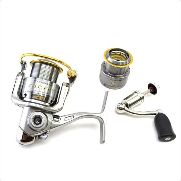 美品 ダイワ トーナメント エアリティー 1500 替スプール付/P232 : 釣
