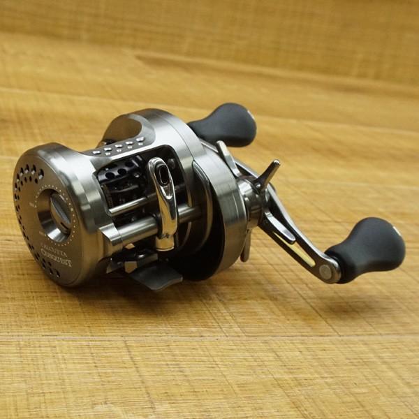シマノ 17カルカッタコンクエスト BFS HG/K367M ベイトリール シマノ 17カルカッタコンクエスト BFS HG/K367M ベイトリール