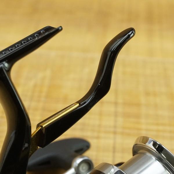 シマノ 13エクスセンスLB C3000HGM/L216M 美品 スピニングリール シマノ 13エクスセンスLB C3000HGM/L216M 美品 スピニングリール