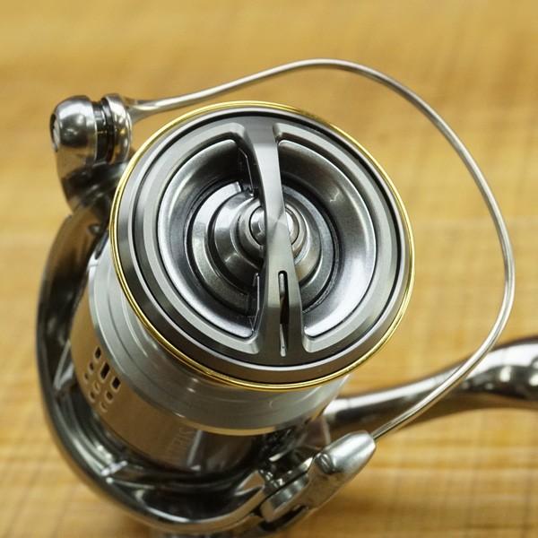 シマノ　18 ステラC3000XG シマノ(SHIMANO) 18 ステラ C3000SDHHG 038043｜アウトドア用品・釣り