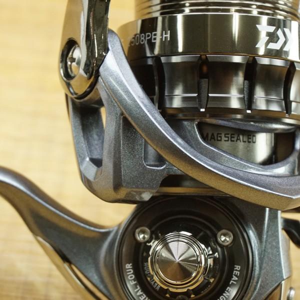 ダイワ 15ルビアス 2508PE-H/L317M 未使用品 スピニングリール : 釣