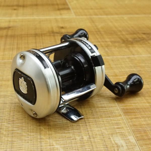 アブガルシア アンバサダー 3500C エビス 840100/L325M 美品 アブガルシア アンバサダー 3500C エビス 840100/L325M 美品