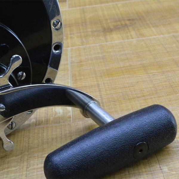 PENN セネター 16/0 Tバーハンドル、シーハンター200号200m PENN セネター 16/0 Tバーハンドル、シーハンター200号200m