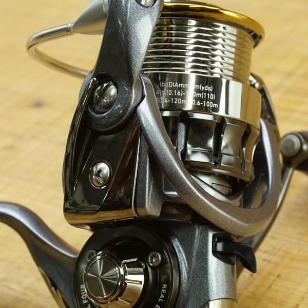 ダイワ 15ルビアス 2004/M456M 美品 スピニングリール : 釣king ダイワ 15ルビアス 2004/M456M 美品 スピニングリール : 釣king