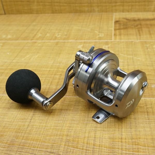 ダイワ 15ソルティガ 15HL/N049M 未使用品 ベイトリール : 釣king