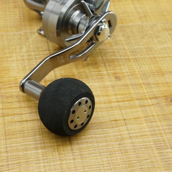 ダイワ 15ソルティガ 15HL/N049M 未使用品 ベイトリール : 釣king