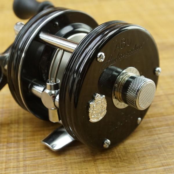 アブガルシア アンバサダー 4600C 黒ベロ 070007/N136M 未使用品 アブガルシア アンバサダー 4600C 黒ベロ 070007/N136M 未使用品