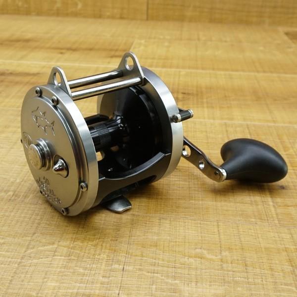 PENN メタルセネター 113MTL 4/0 /N320M セネター 石鯛 クエ 未 PENN メタルセネター 113MTL 4/0 /N320M セネター 石鯛 クエ 未